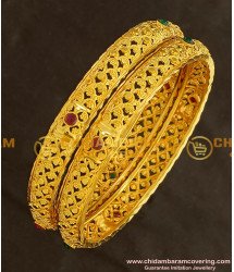 BNG140 - 2.6 Size Elegant Finish Light Weight Die Gold Stone Bangles Online
