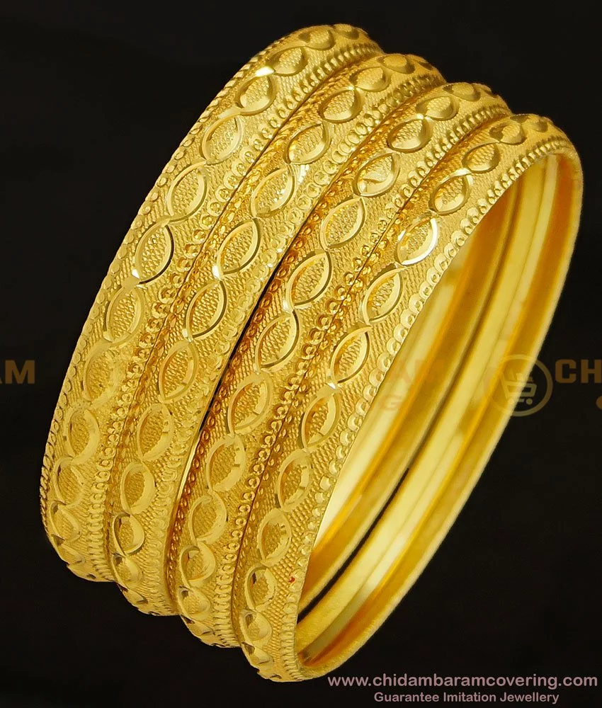 Uttara Gold Diamond and Pearl Indian Wedding Bangle – Timeless Indian  Jewelry | Aurus