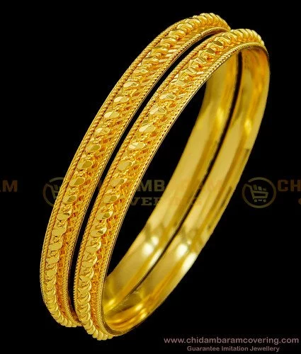 BNG052 - 2.6 Size South Indian Style Traditional Gold Plated Lakshmi ...
