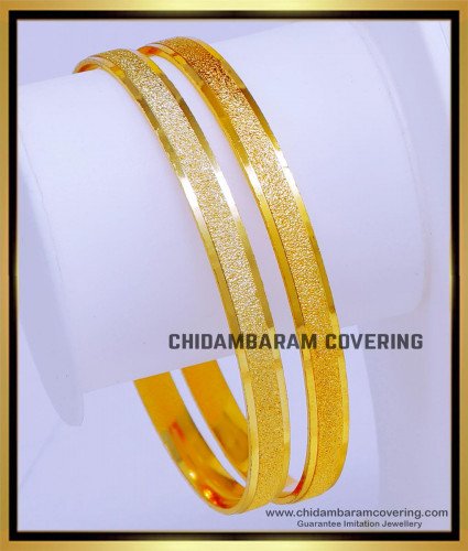 BNG752 - 2.8 Size Simple Daily Use 1 Gram Gold Bangles Online