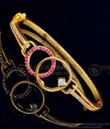 Flower Shape With Diamond Best Quality Gold Plated Bracelet For Ladies -  Style A260 – Soni Fashion®