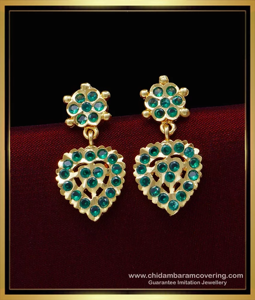 Chanel large drop camellia gold metal earrings | Vintage-United