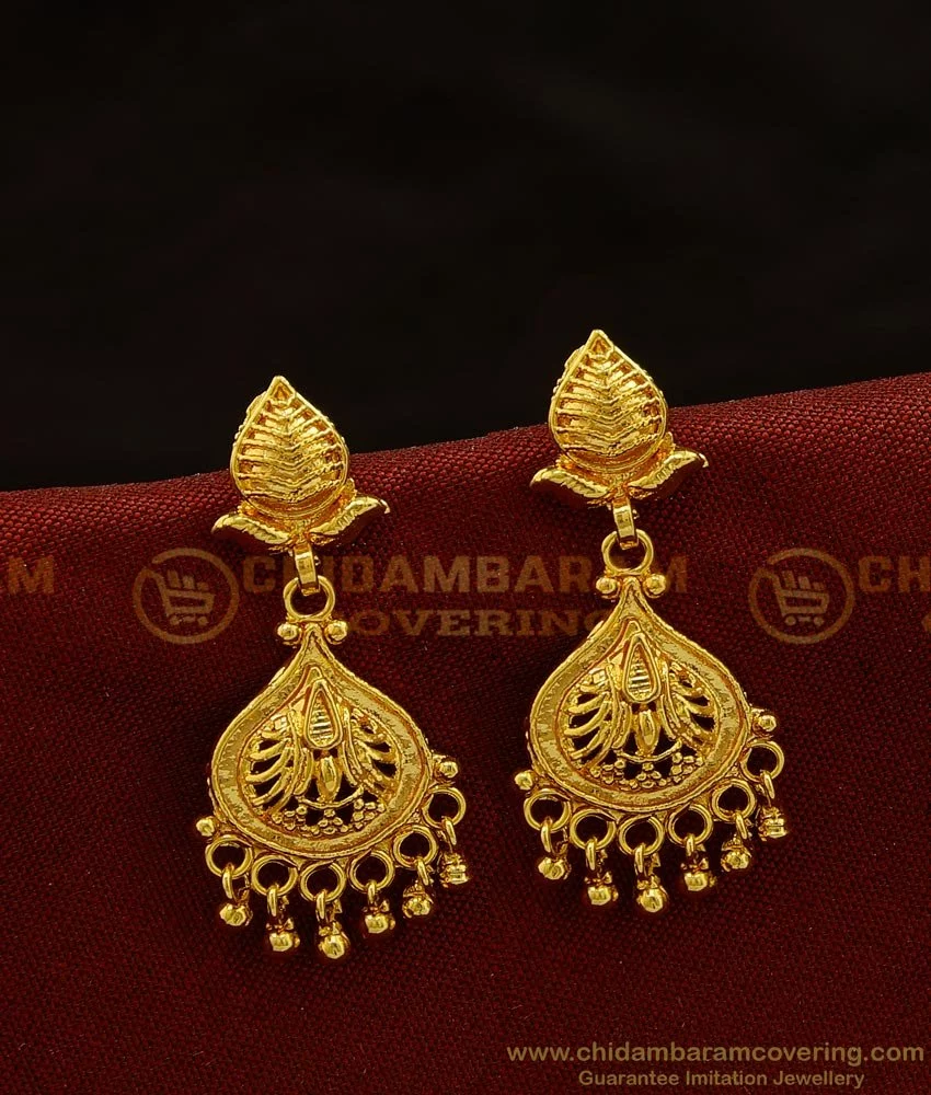 Ahaanya Earrings  Buy Ahaanya Gold  Green Imitation Kundan Polki  Chandbali Chandelier Online  Nykaa Fashion