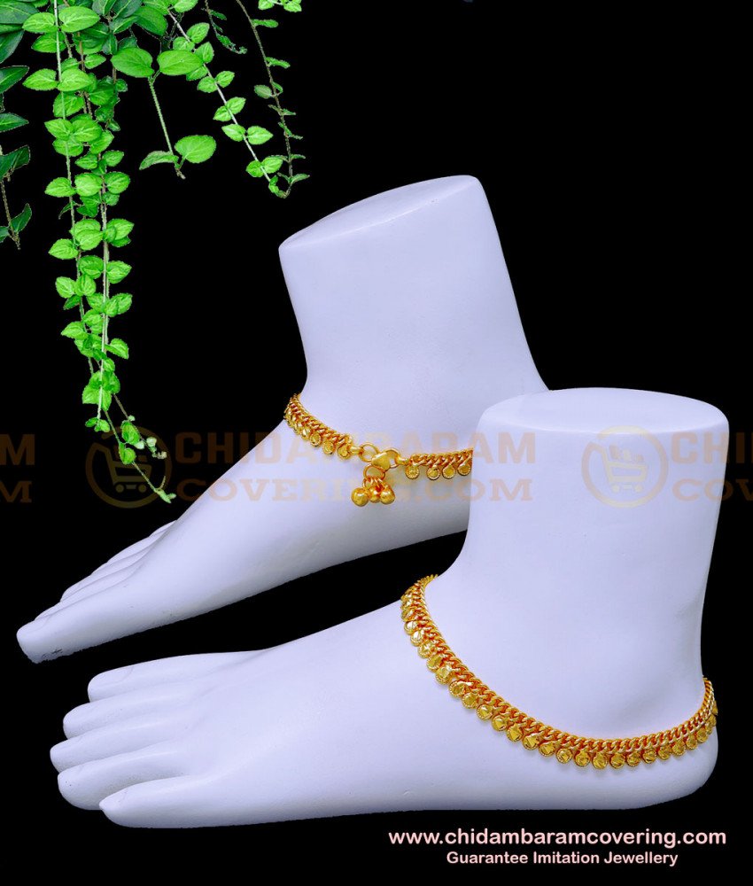 gold kolusu, gold payal. gold anklet designs for ladies, gold covering anklet, covering kolusu, payal design, padasaram models, payal design simple