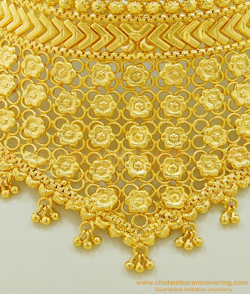NLC520 - Stunning Gold Beautiful Flower Design Modern Indian Bridal Choker Necklace for Lehenga  