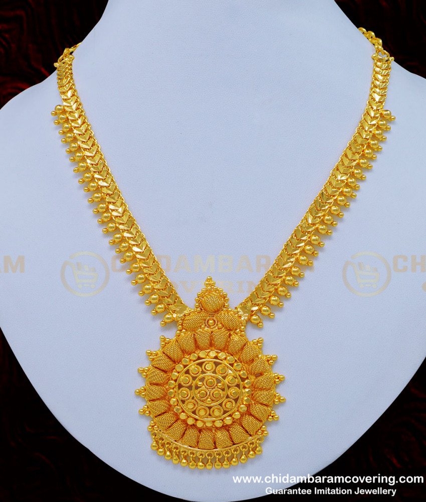 gold covering necklace, white stone necklace, chidambaram covering 