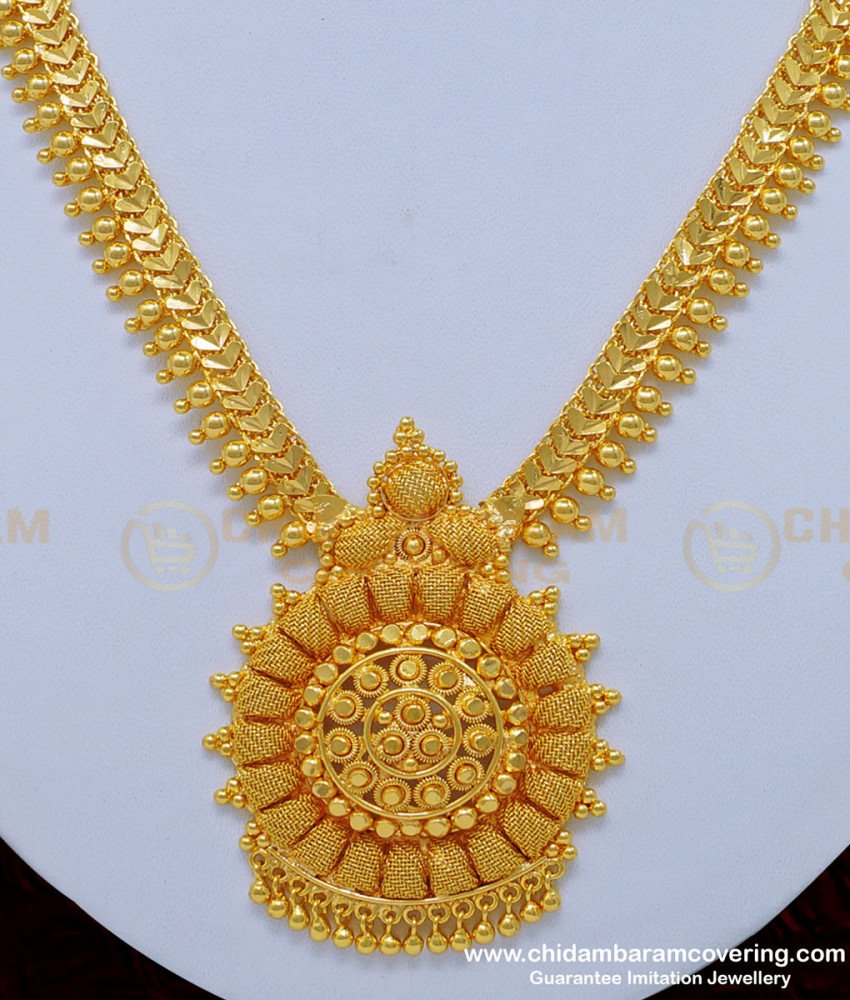 gold covering necklace, white stone necklace, chidambaram covering 